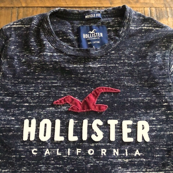 California Hollister T-Shirt - Picture 2 of 5